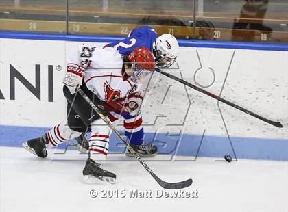 Thumbnail 2 in Greenwich vs. Glastonbury (CIAC Division I Semifinal) photogallery.
