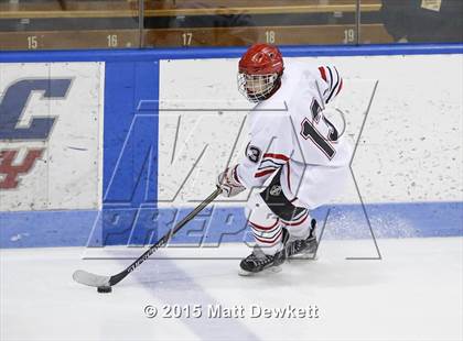 Thumbnail 2 in Greenwich vs. Glastonbury (CIAC Division I Semifinal) photogallery.