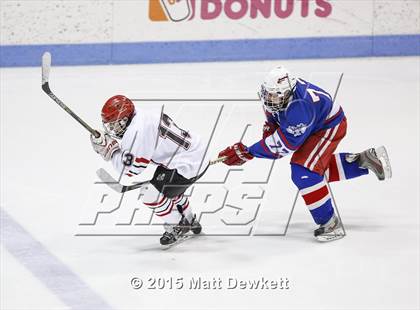 Thumbnail 1 in Greenwich vs. Glastonbury (CIAC Division I Semifinal) photogallery.