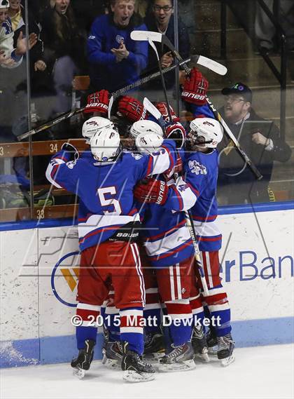 Thumbnail 3 in Greenwich vs. Glastonbury (CIAC Division I Semifinal) photogallery.