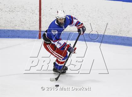 Thumbnail 1 in Greenwich vs. Glastonbury (CIAC Division I Semifinal) photogallery.