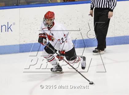 Thumbnail 1 in Greenwich vs. Glastonbury (CIAC Division I Semifinal) photogallery.