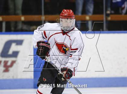 Thumbnail 3 in Greenwich vs. Glastonbury (CIAC Division I Semifinal) photogallery.