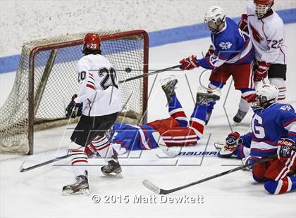Thumbnail 1 in Greenwich vs. Glastonbury (CIAC Division I Semifinal) photogallery.