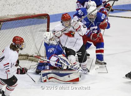 Thumbnail 3 in Greenwich vs. Glastonbury (CIAC Division I Semifinal) photogallery.