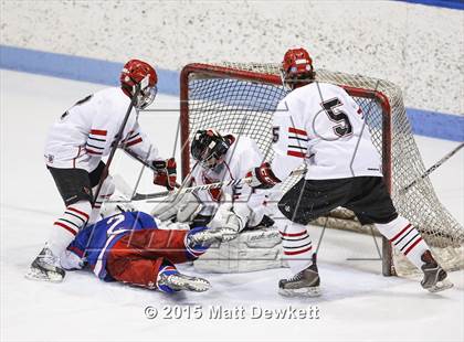 Thumbnail 3 in Greenwich vs. Glastonbury (CIAC Division I Semifinal) photogallery.