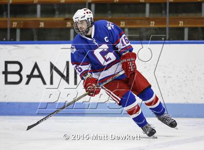 Thumbnail 1 in Greenwich vs. Glastonbury (CIAC Division I Semifinal) photogallery.