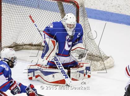 Thumbnail 2 in Greenwich vs. Glastonbury (CIAC Division I Semifinal) photogallery.