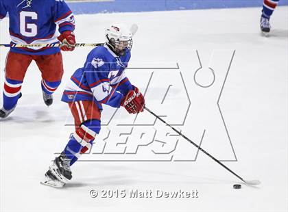 Thumbnail 3 in Greenwich vs. Glastonbury (CIAC Division I Semifinal) photogallery.