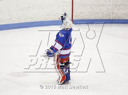 Thumbnail 3 in Greenwich vs. Glastonbury (CIAC Division I Semifinal) photogallery.