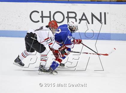 Thumbnail 2 in Greenwich vs. Glastonbury (CIAC Division I Semifinal) photogallery.