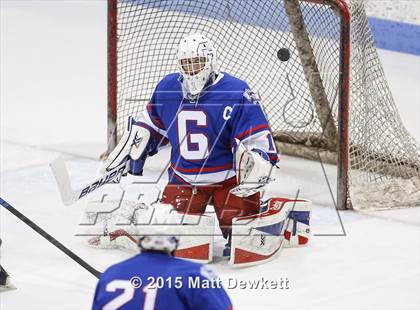 Thumbnail 2 in Greenwich vs. Glastonbury (CIAC Division I Semifinal) photogallery.