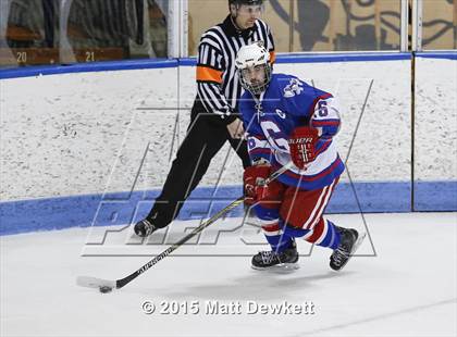 Thumbnail 3 in Greenwich vs. Glastonbury (CIAC Division I Semifinal) photogallery.