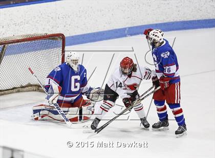 Thumbnail 3 in Greenwich vs. Glastonbury (CIAC Division I Semifinal) photogallery.