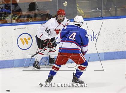 Thumbnail 2 in Greenwich vs. Glastonbury (CIAC Division I Semifinal) photogallery.