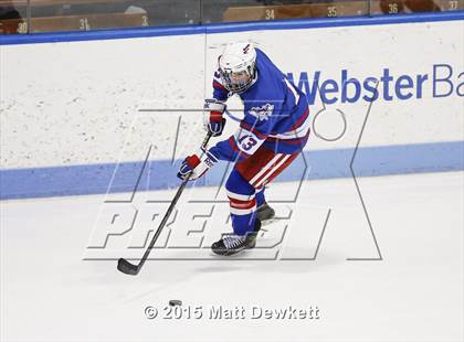 Thumbnail 3 in Greenwich vs. Glastonbury (CIAC Division I Semifinal) photogallery.