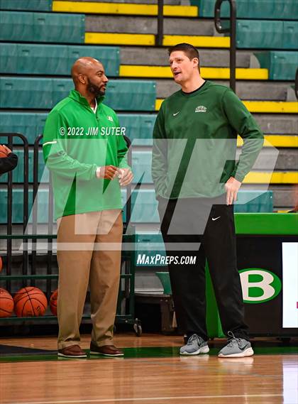 Thumbnail 1 in Brenham vs Kingwood Park photogallery.