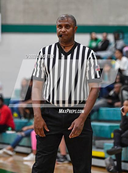 Thumbnail 1 in Brenham vs Kingwood Park photogallery.