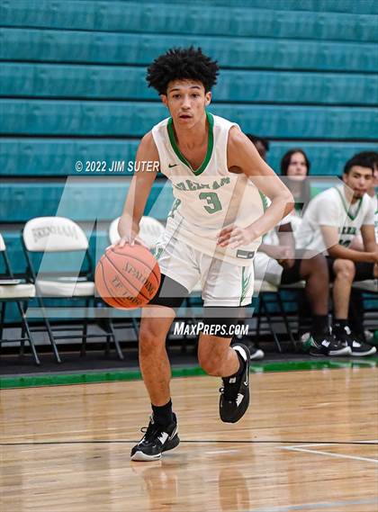 Thumbnail 1 in Brenham vs Kingwood Park photogallery.