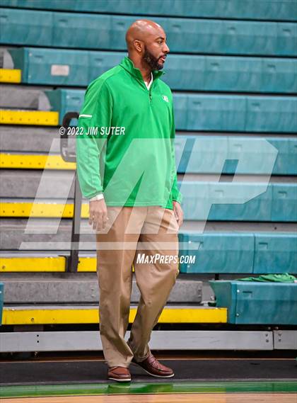 Thumbnail 1 in Brenham vs Kingwood Park photogallery.