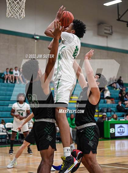 Thumbnail 2 in Brenham vs Kingwood Park photogallery.
