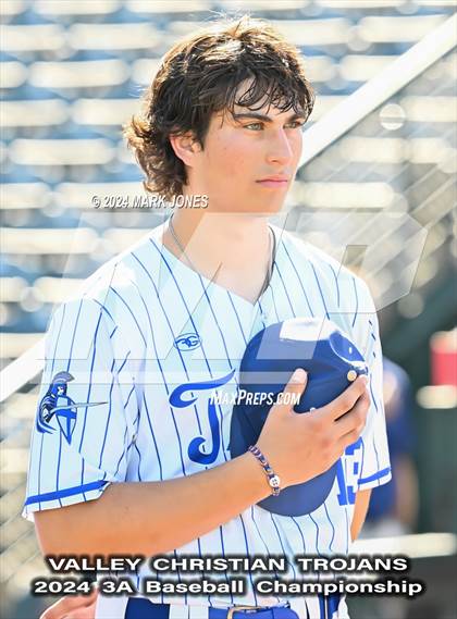 Thumbnail 2 in Yuma Catholic vs. Valley Christian (AIA 3A Final) photogallery.