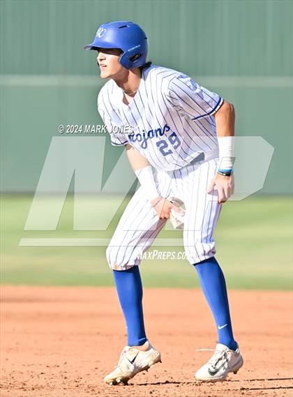 Thumbnail 2 in Yuma Catholic vs. Valley Christian (AIA 3A Final) photogallery.