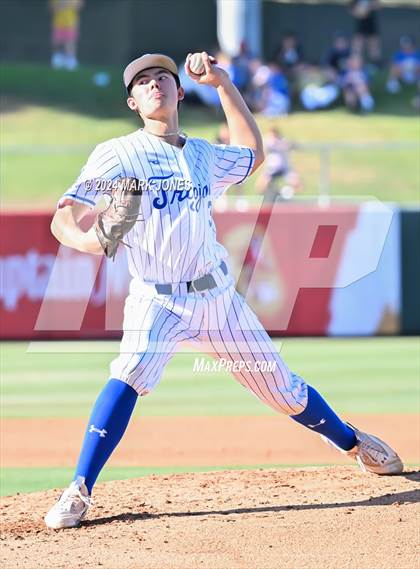 Thumbnail 3 in Yuma Catholic vs. Valley Christian (AIA 3A Final) photogallery.