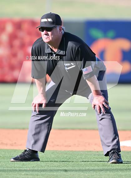 Thumbnail 2 in Yuma Catholic vs. Valley Christian (AIA 3A Final) photogallery.