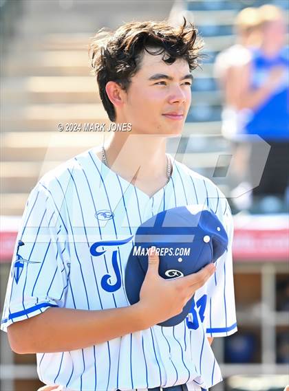 Thumbnail 2 in Yuma Catholic vs. Valley Christian (AIA 3A Final) photogallery.