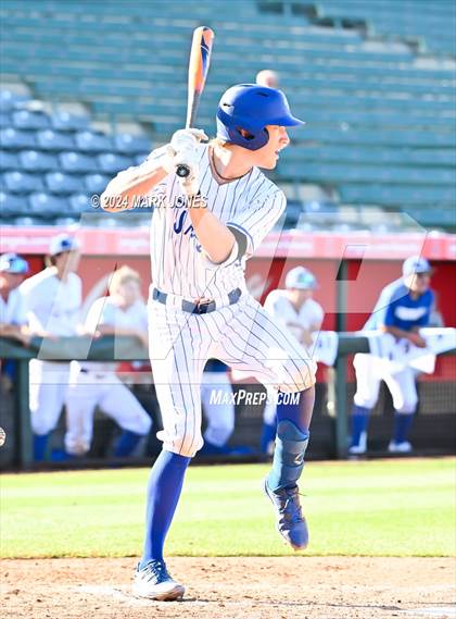 Thumbnail 2 in Yuma Catholic vs. Valley Christian (AIA 3A Final) photogallery.