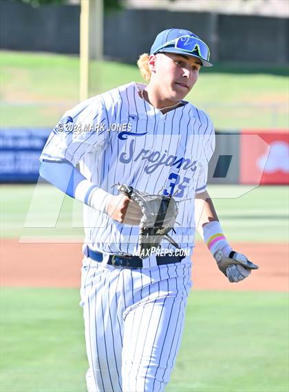 Thumbnail 3 in Yuma Catholic vs. Valley Christian (AIA 3A Final) photogallery.