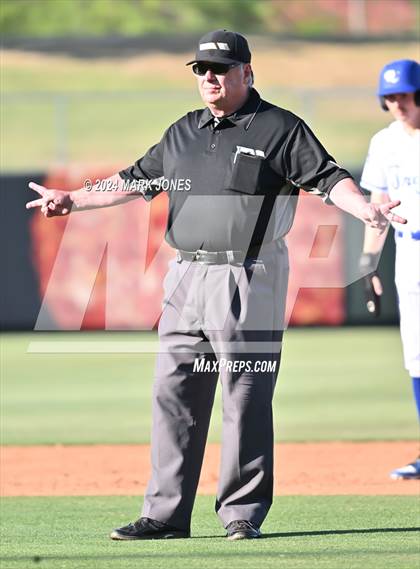 Thumbnail 2 in Yuma Catholic vs. Valley Christian (AIA 3A Final) photogallery.
