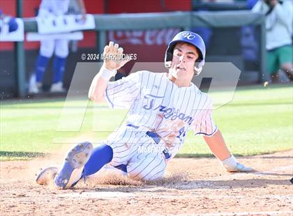 Thumbnail 1 in Yuma Catholic vs. Valley Christian (AIA 3A Final) photogallery.