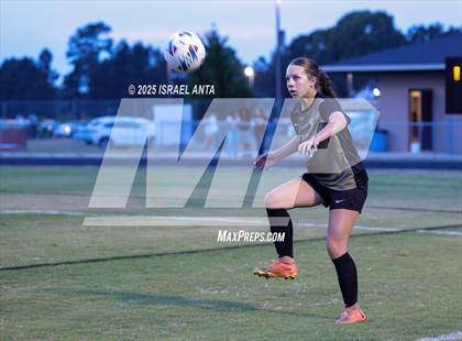 Thumbnail 3 in Cape Fear @ Gray's Creek photogallery.