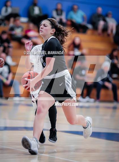 Thumbnail 3 in Palisades vs. Van Nuys photogallery.