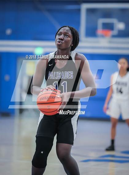 Thumbnail 3 in Palisades vs. Van Nuys photogallery.