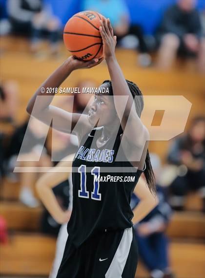 Thumbnail 3 in Palisades vs. Van Nuys photogallery.