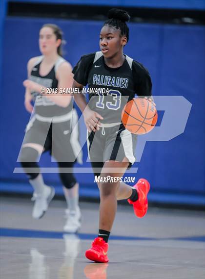 Thumbnail 3 in Palisades vs. Van Nuys photogallery.
