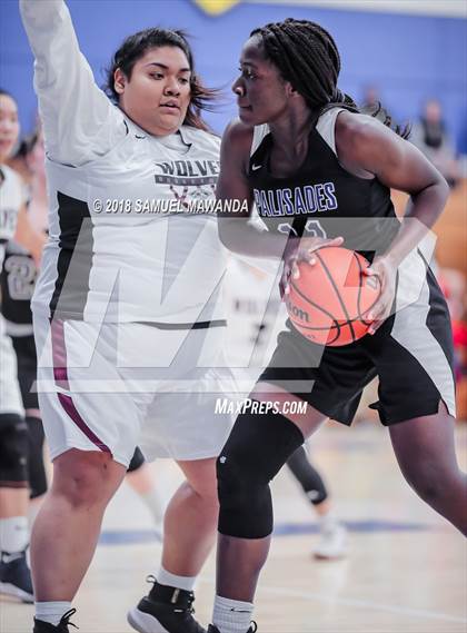 Thumbnail 2 in Palisades vs. Van Nuys photogallery.
