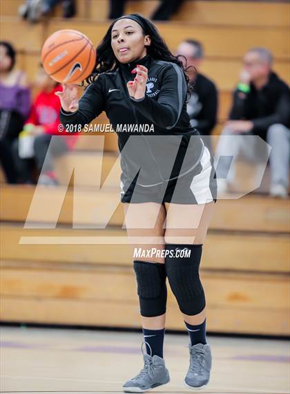 Thumbnail 1 in Palisades vs. Van Nuys photogallery.