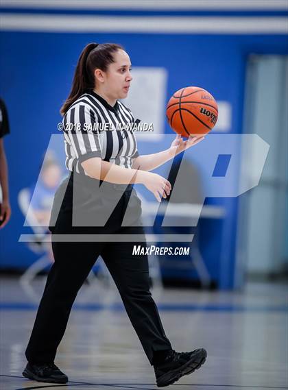 Thumbnail 2 in Palisades vs. Van Nuys photogallery.