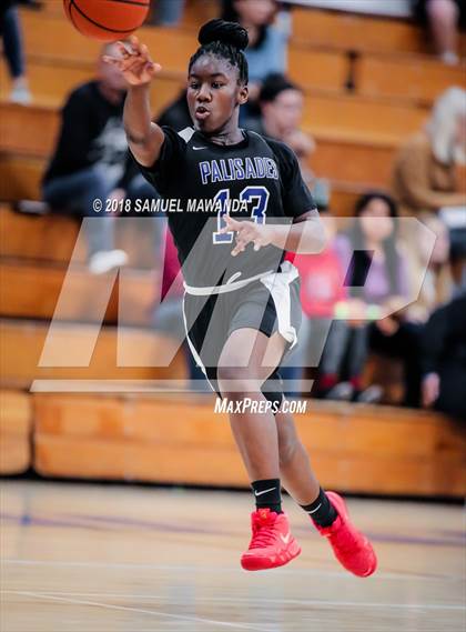 Thumbnail 3 in Palisades vs. Van Nuys photogallery.