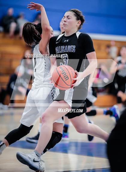 Thumbnail 2 in Palisades vs. Van Nuys photogallery.
