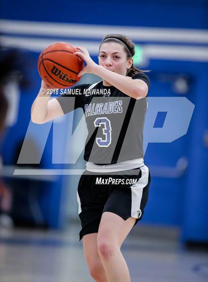Thumbnail 3 in Palisades vs. Van Nuys photogallery.