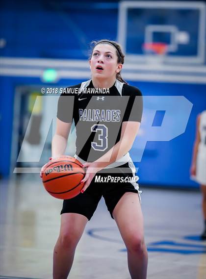 Thumbnail 3 in Palisades vs. Van Nuys photogallery.