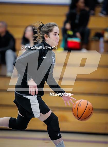 Thumbnail 3 in Palisades vs. Van Nuys photogallery.