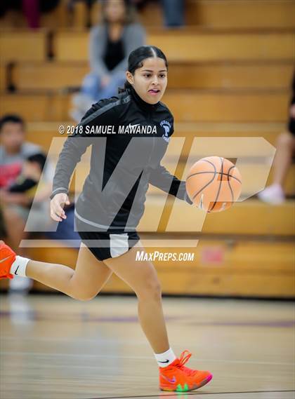 Thumbnail 3 in Palisades vs. Van Nuys photogallery.