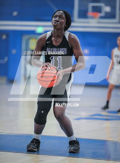 Thumbnail 2 in Palisades vs. Van Nuys photogallery.