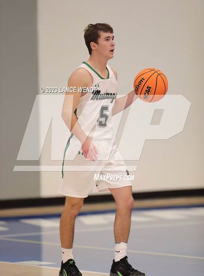 Thumbnail 3 in Sanford vs. Belleview Christian photogallery.